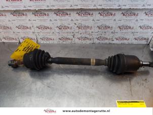 O149986 Gebruikte cardanas links-voor (vwa) Lancia Y(Psilon)