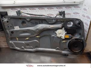 O150010 Gebruikte raammechaniek 2deurs links-voor Volkswagen Golf