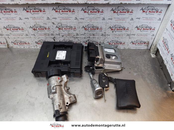 Gebruikte Kontaktslot + computer Volkswagen UP O150018