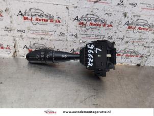 O150255 Gebruikte richtingaanwijzer schakelaar Mitsubishi Colt