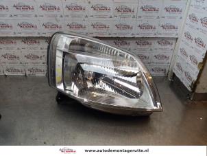 O150265 Gebruikte koplamp rechts Peugeot Partner