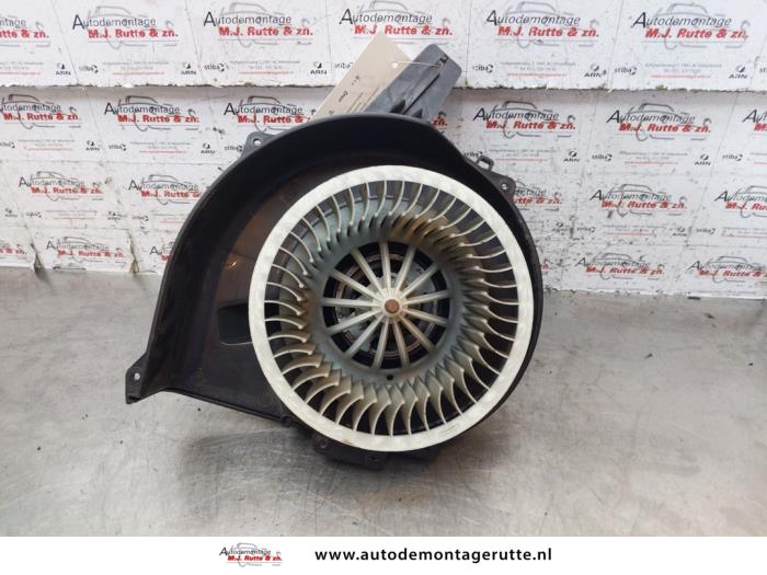 Gebruikte Kachel Ventilatiemotor Skoda Fabia O150271