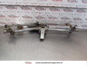 O150280 Gebruikte ruitenwismotor+mechaniek Skoda Fabia
