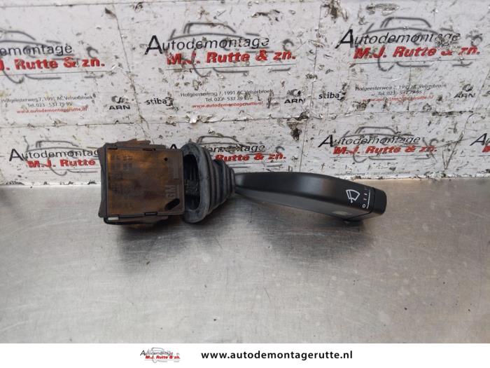 Gebruikte Schakelaar Ruitenwisser Opel Corsa O150290