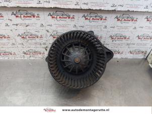O150344 Gebruikte chaufage ventilatiemotor Renault Megane