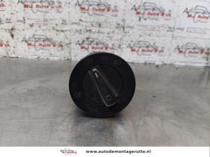 O150357 Gebruikte licht schakelaar Volkswagen Polo