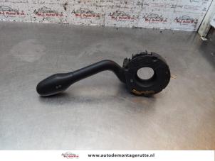 O150358 Gebruikte knipperlicht schakelaar Volkswagen Polo