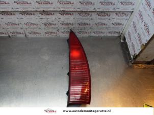 O150368 Gebruikte achterlicht links Citroen C5
