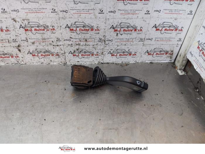 Gebruikte Schakelaar Ruitenwisser Opel Corsa O150435