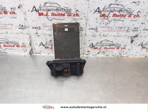 O150472 Gebruikte kachel weerstand Nissan Micra