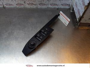 Gebruikte Schakelblok ruiten Chevrolet Aveo (300) 1.3 D 16V Prijs op aanvraag aangeboden door Autodemontage M.J. Rutte B.V.