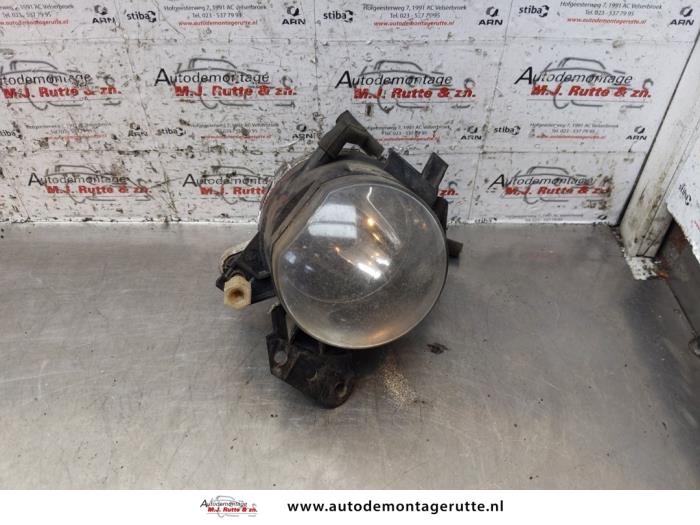 Gebruikte Mistlamp links-voor BMW 3-Serie O150760