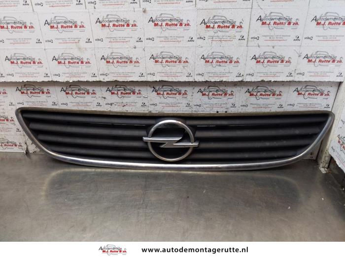 Gebruikte Grille Opel Zafira O150940