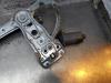 Gebruikte Ruitmechaniek 2Deurs links-voor Mercedes SLK O150976