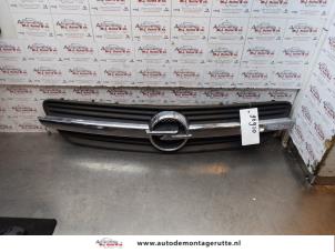 O151079 Gebruikte grille Opel Meriva