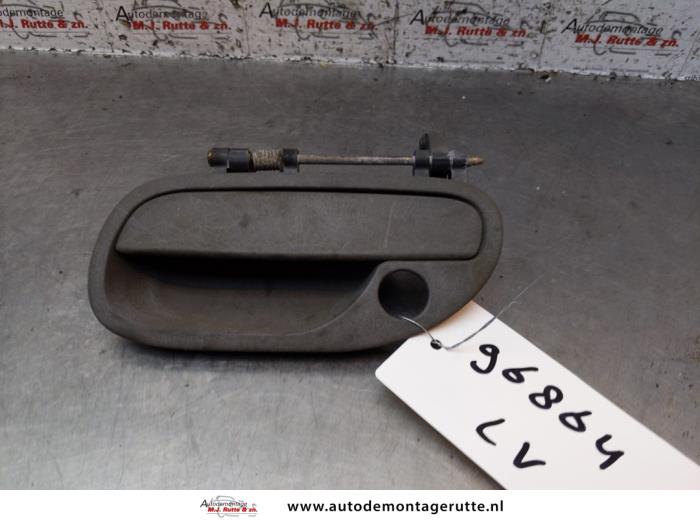 Gebruikte Portiergreep 4Deurs links-voor Volvo V40 O151124