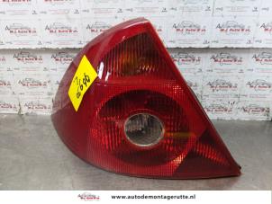 O151186 Gebruikte achterlicht links Ford Mondeo