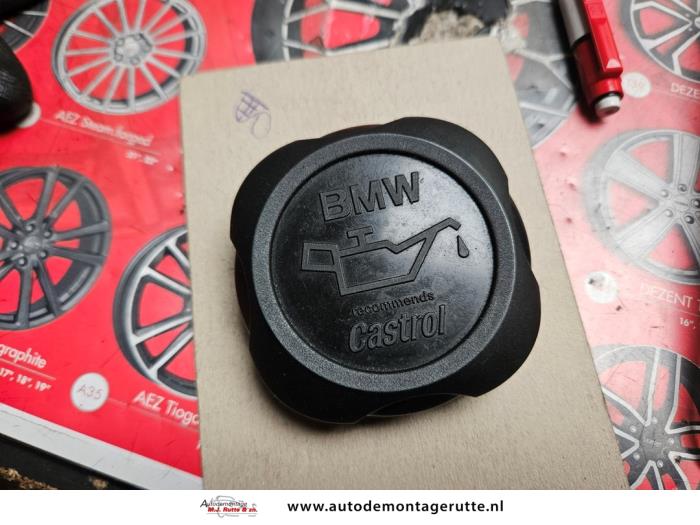 Gebruikte Oliedop BMW 3-Serie O151208