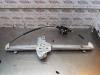 Gebruikte Ruitmechaniek 2Deurs links-voor Hyundai H300 O151379
