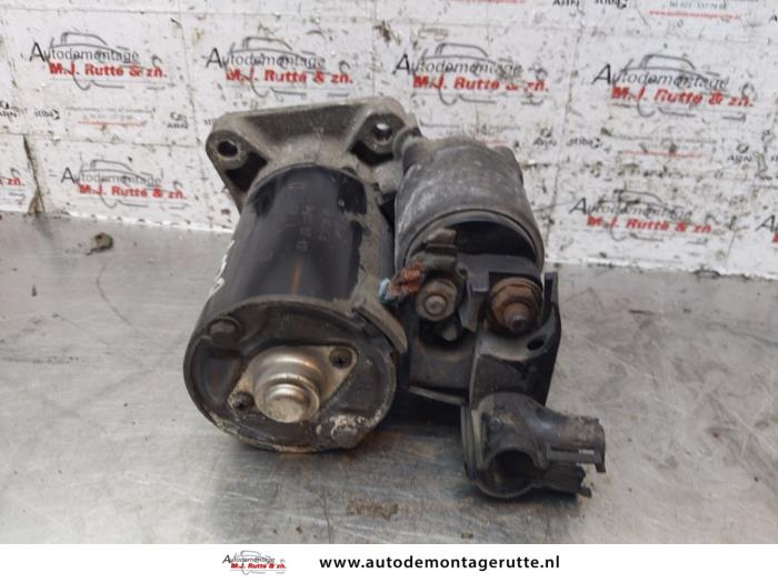 Gebruikte Startmotor Volkswagen Passat O151528