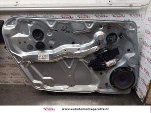 O151560 Gebruikte raammechaniek 4deurs links-voor Volkswagen Passat