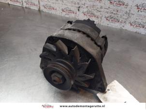 O151618 Gebruikte alternator Peugeot 205