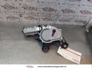 O151621 Gebruikte ruitenwissermotor achter Volkswagen Passat