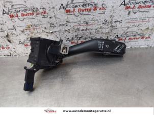 O151710 Gebruikte schakelaar ruitenwisser Volkswagen Golf