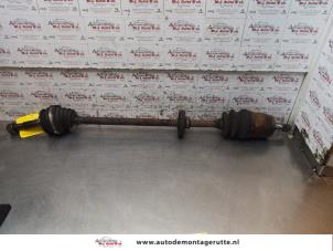 O151718 Gebruikte cardanas rechts-voor (vwa) Nissan Micra