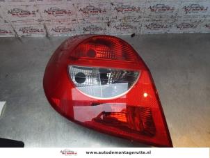 O151946 Gebruikte achterlicht links Renault Clio