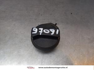 Gebruikte Tankdop Seat Alhambra (7V8/9) 2.0 Prijs op aanvraag aangeboden door Autodemontage M.J. Rutte B.V.