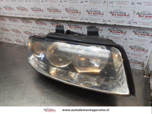 O152119 Gebruikte koplamp rechts Audi A4