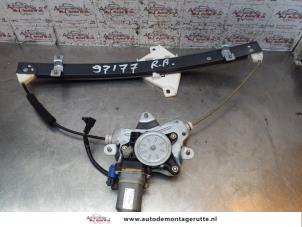 O152178 Gebruikte raammechaniek 4deurs rechts-achter Chevrolet Captiva