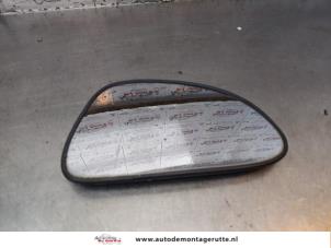 Gebruikte Spiegelglas rechts Suzuki Alto (RF410) 1.1 16V Prijs op aanvraag aangeboden door Autodemontage M.J. Rutte B.V.