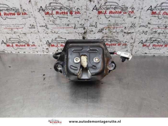 Gebruikte Achterklep Slotmechaniek Nissan Almera O152270