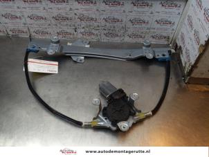 O152480 Gebruikte ruitmechaniek 2deurs links-voor Renault Twingo