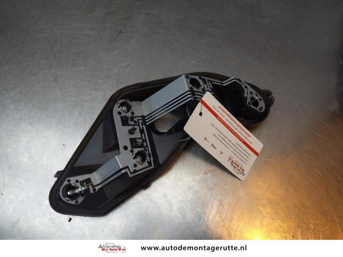 Achterlicht Printplaat rechts van een Peugeot 207/207+ (WA/WC/WM) 1.4 16V 2007