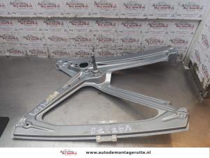 O152642 Gebruikte raammechaniek 2deurs links-voor Smart Fortwo