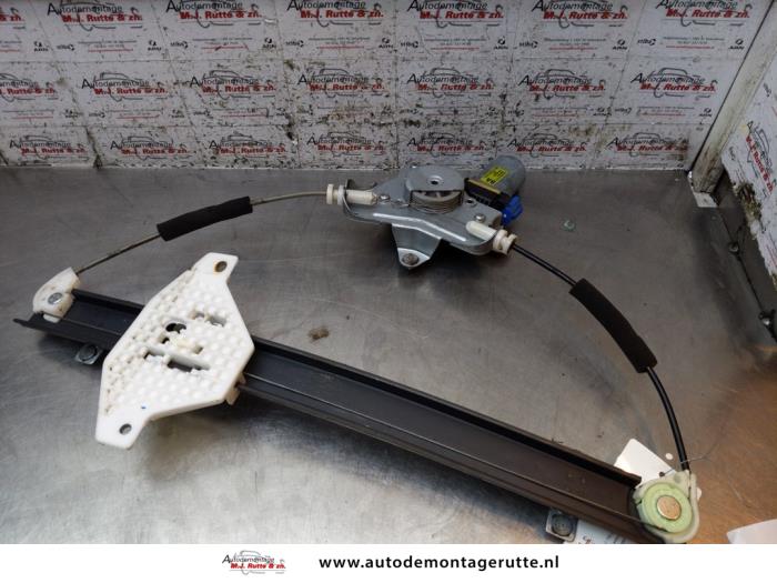 Gebruikte Raammechaniek 4Deurs links-voor Chevrolet Captiva O152665