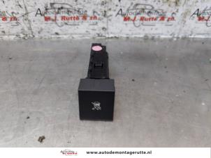 O152678 Gebruikte esp schakelaar Chevrolet Captiva