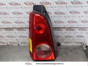 O152726 Gebruikte achterlicht links Opel Agila