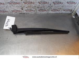 O152809 Gebruikte ruitenwisserarm achter Opel Astra