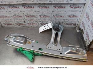 O152921 Gebruikte ruitmechaniek 4deurs rechts-achter Opel Astra