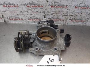 O153078 Gebruikte gasklephuis Subaru Forester