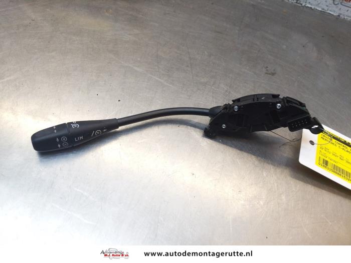 Gebruikte Tempomaat Bediening Mercedes C-Klasse O153243