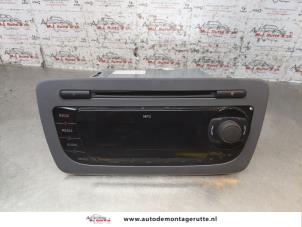 O153279 Gebruikte radio Seat Ibiza