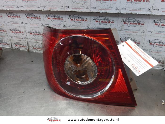 Gebruikte Achterlicht links Chevrolet Epica O153314