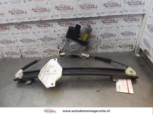 O153340 Gebruikte raammechaniek 4deurs links-voor Chevrolet Epica