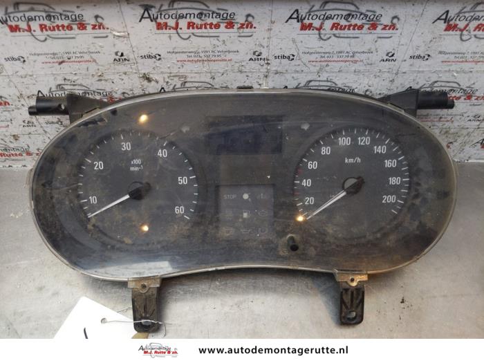 Gebruikte Kilometerteller KM Opel Vivaro O153403