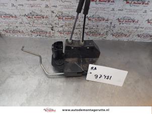 O153536 Gebruikte slotmechaniek portier 4deurs rechts-achter Hyundai I10